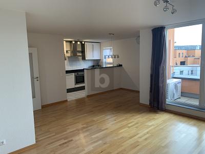 HELL UND VOLL AUSGESTATTET MIT 3 BALKONEN - Einfamilienhaus Stuttgart Stuttgart-Nord Nord | Angebot:26838252